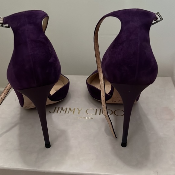 Gorgeous Jimmy Choo Sndals - Picture 3 of 3